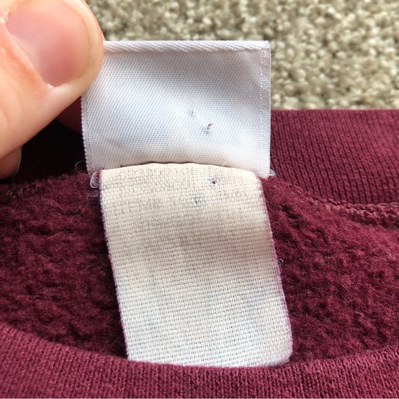 VINTAGE COLLEGE SPELLOUT CREWNECK MAROON TKS BASICS WOMENS SIZE MEDIUM - Picture 6 of 9